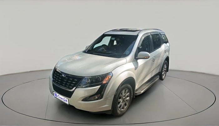 2019 Mahindra XUV500 W9, Diesel, Manual, 43,118 km, exterior