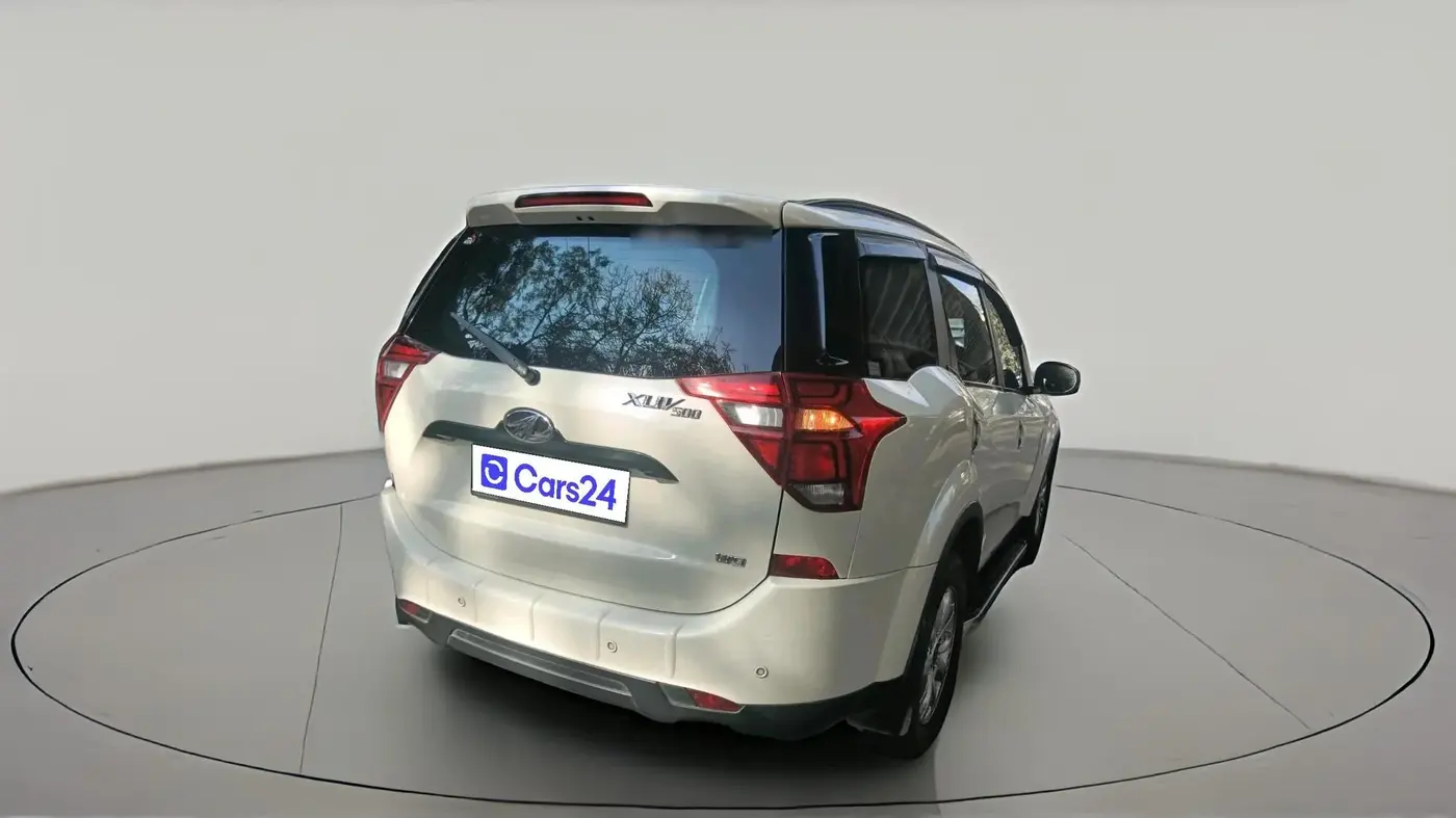 2019 Mahindra XUV500 W9, Diesel, Manual, 43,118 km, exterior