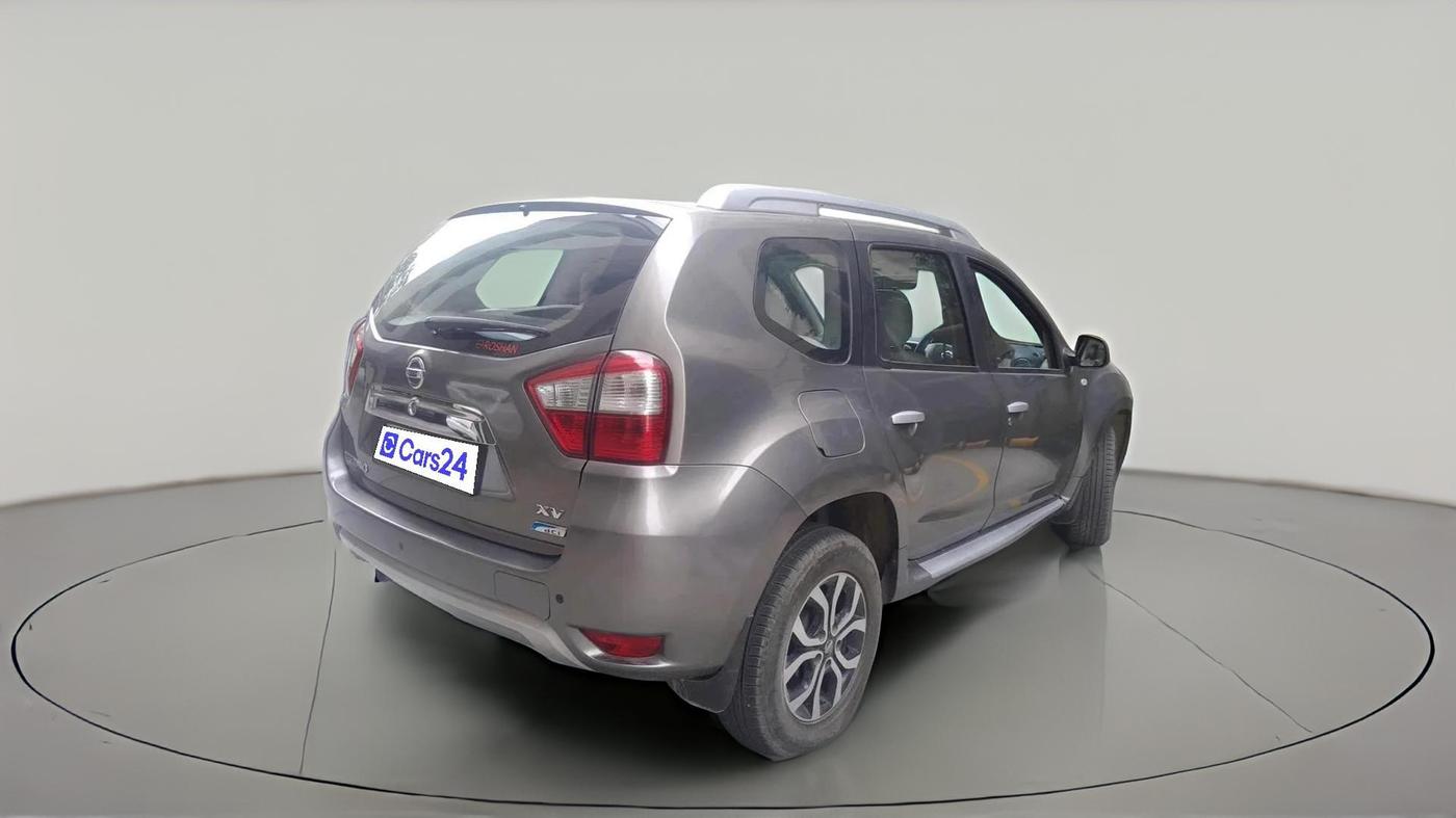 2015 Nissan Terrano XV D THP 110 PS, Diesel, Manual, 1,29,210 km, exterior