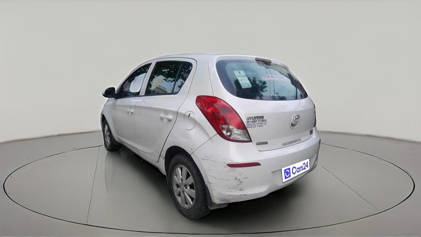 2013 Hyundai i20 SPORTZ 1.4 CRDI, Diesel, Manual, 1,96,581 km, exterior