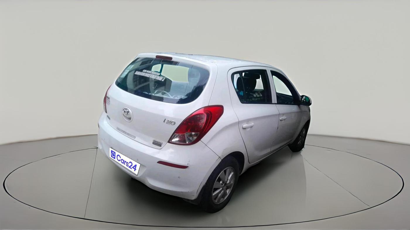 2013 Hyundai i20 SPORTZ 1.4 CRDI, Diesel, Manual, 1,96,581 km, exterior