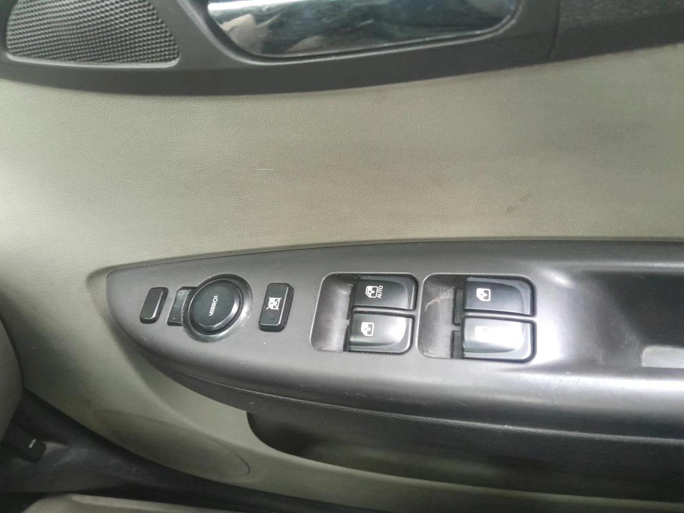 2013 Hyundai i20 SPORTZ 1.4 CRDI, Diesel, Manual, 1,96,581 km, interior