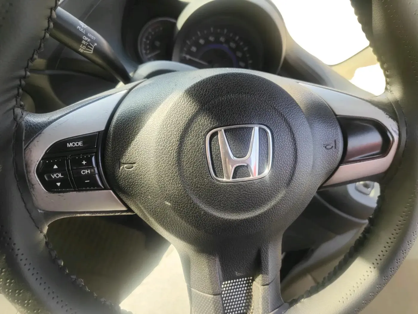 2015 Honda Brio S MT, Petrol, Manual, 51,178 km, interior