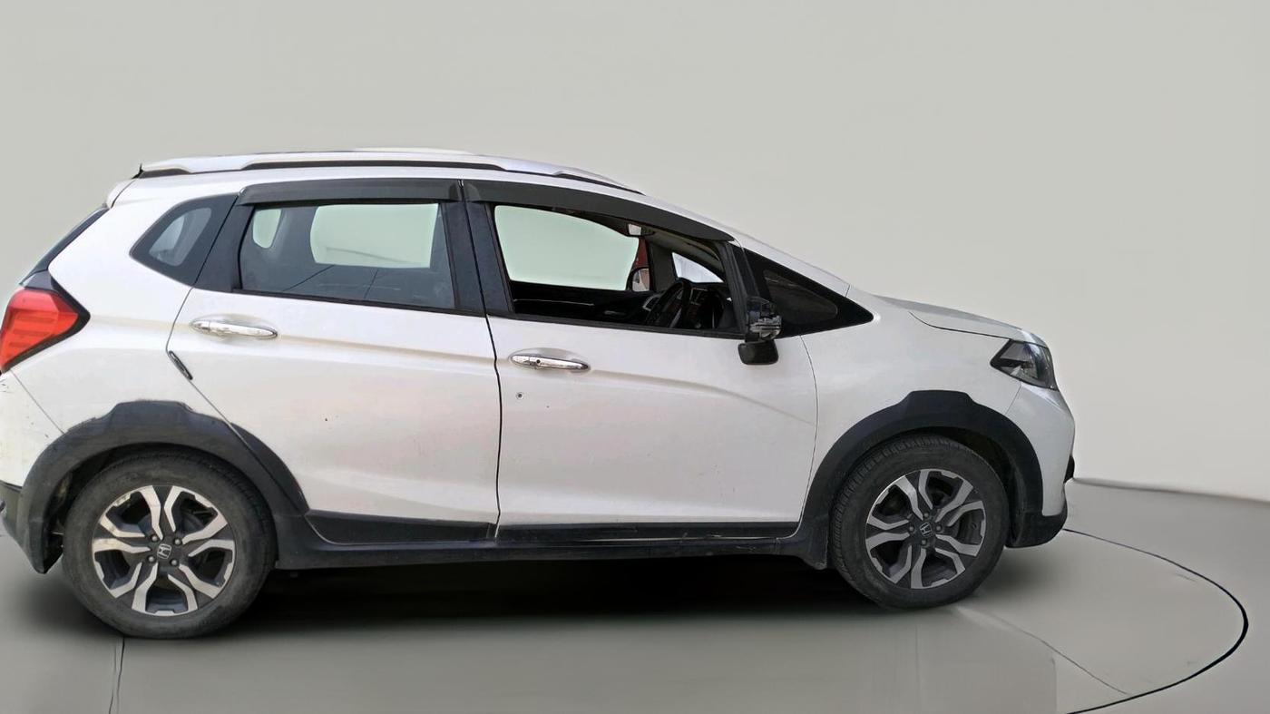 2018 Honda WR-V 1.5L I-DTEC VX MT, Diesel, Manual, 75,213 km, exterior