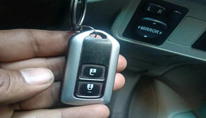 2012 Toyota Corolla Altis G PETROL, Petrol, Manual, 1,73,093 km, interior