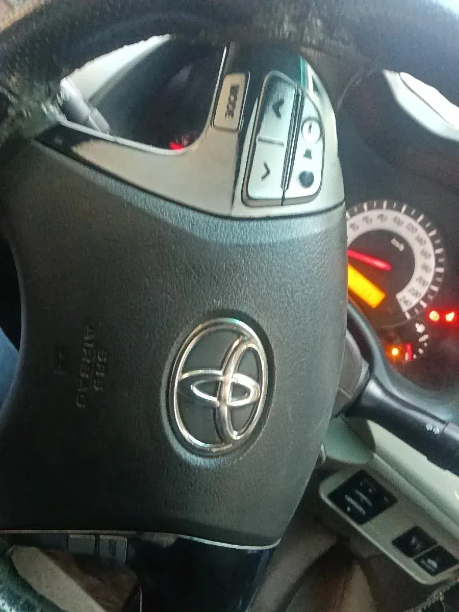 2012 Toyota Corolla Altis G PETROL, Petrol, Manual, 1,73,093 km, interior