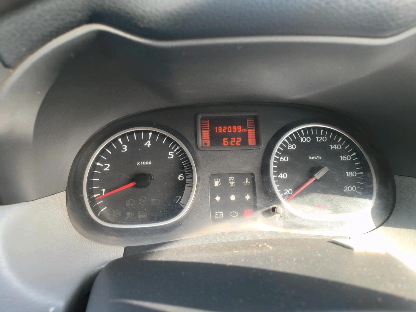 2014 Renault Duster 85 PS RXE DIESEL, Diesel, Manual, 1,32,099 km, interior