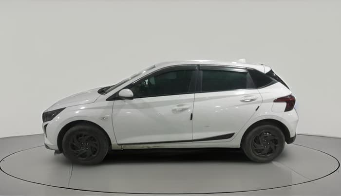 2024 Hyundai NEW I20 MAGNA 1.2 MT, Petrol, Manual, 28,892 km, exterior