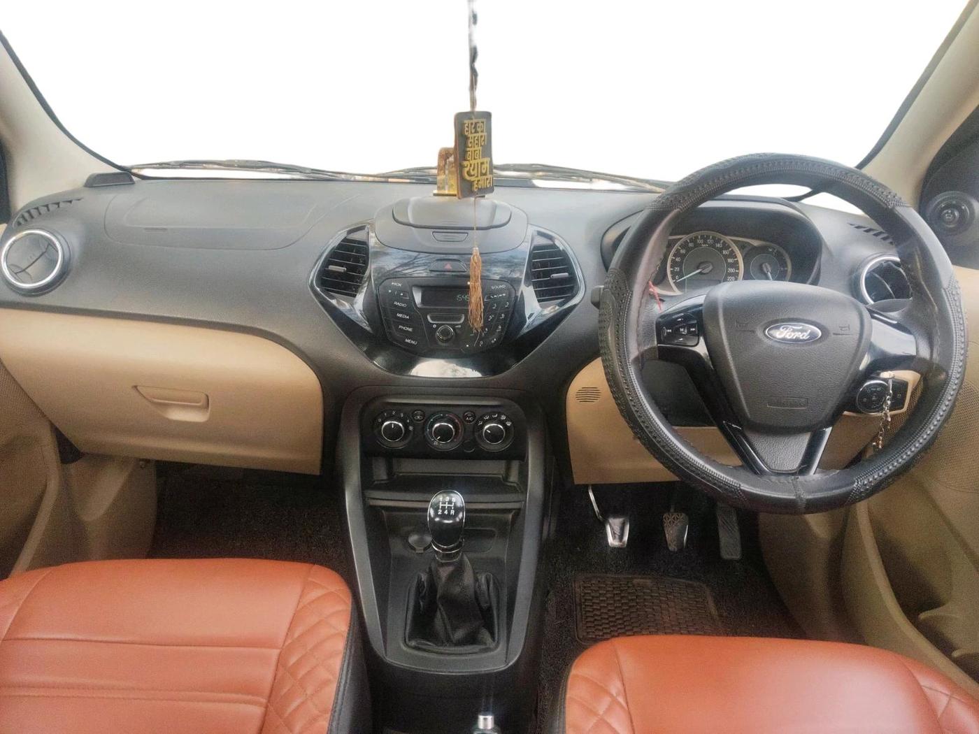 2015 Ford Figo Aspire TREND 1.5 DIESEL, Diesel, Manual, 9,89,800 km, interior