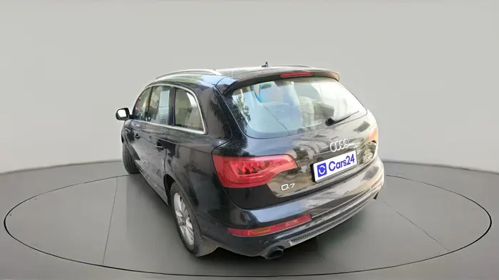 2014 Audi Q7 3.0 TDI QUATTRO, Diesel, Automatic, 1,99,918 km, exterior