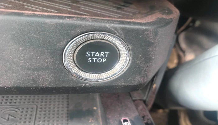 2023 Renault Kiger RXZ AMT, Petrol, Automatic, 40,939 km, interior