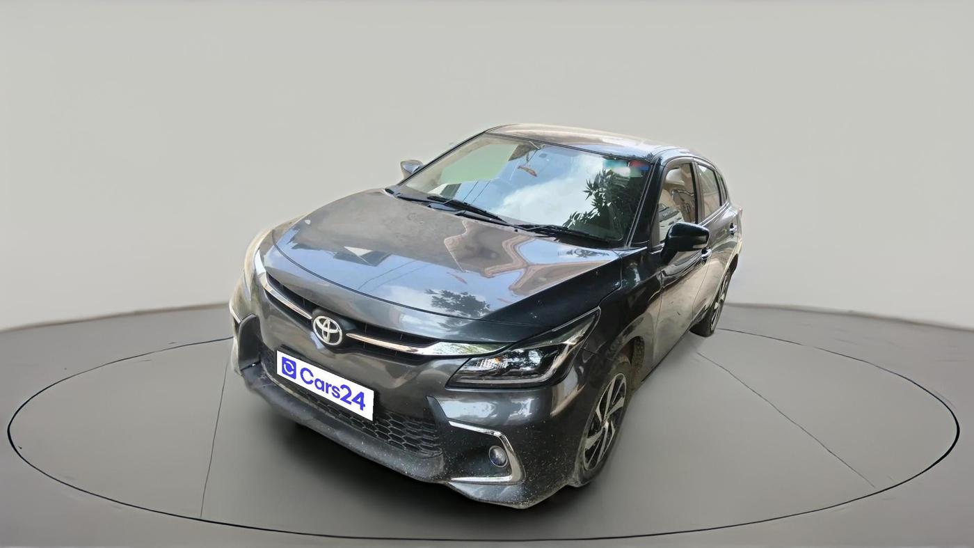 2024 Toyota Glanza G E-CNG, CNG, Manual, 62,315 km, exterior
