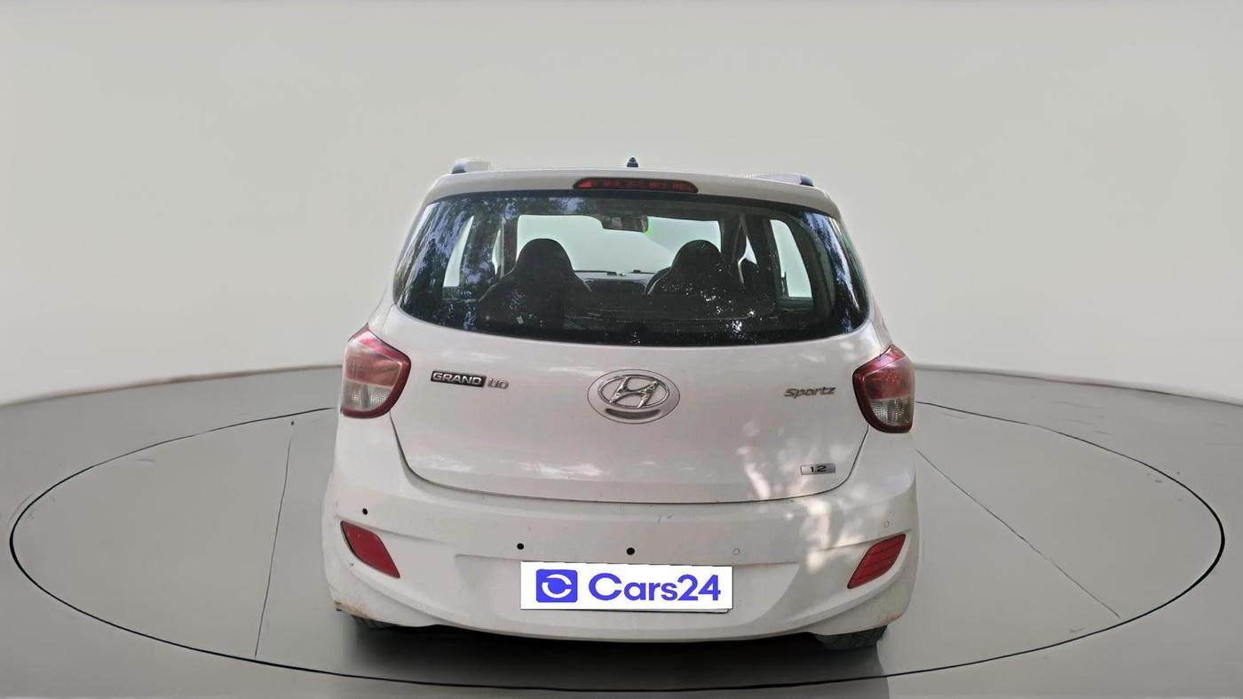 2016 Hyundai Grand i10 SPORTZ 1.2 KAPPA VTVT, CNG, Manual, 1,37,118 km, exterior