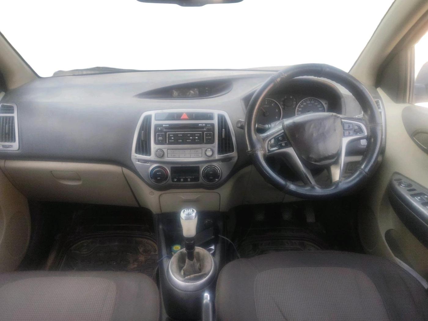 2012 Hyundai i20 SPORTZ 1.4 CRDI, Diesel, Manual, 96,411 km, interior