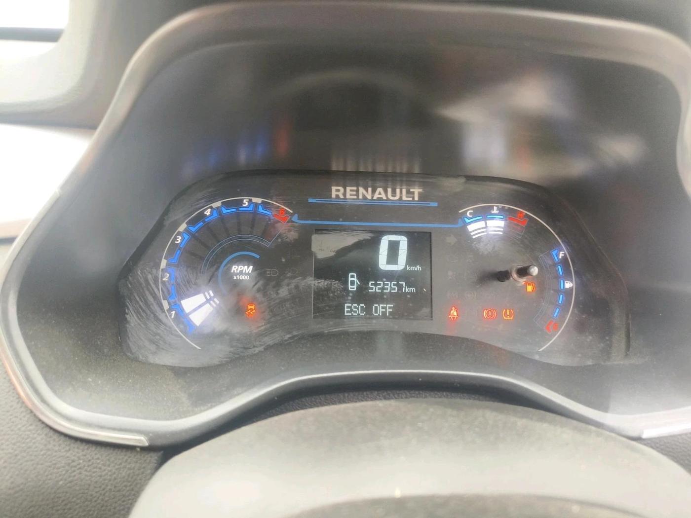 2023 Renault TRIBER RXZ, Petrol, Manual, 52,357 km, interior