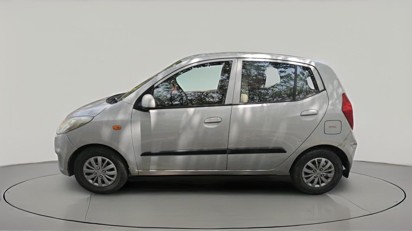2016 Hyundai i10 SPORTZ 1.1, Petrol, Manual, 85,150 km, exterior