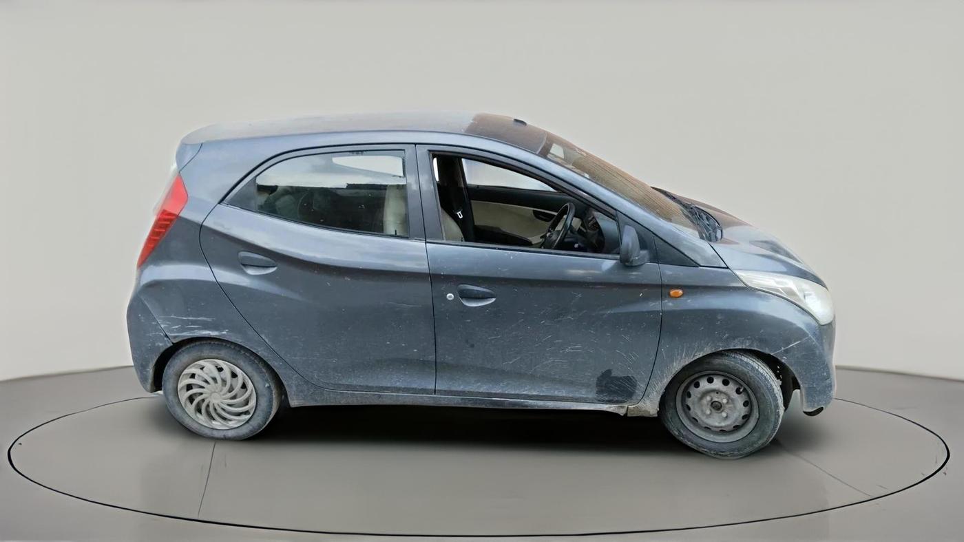 2018 Hyundai Eon ERA +, CNG, Manual, 82,063 km, exterior