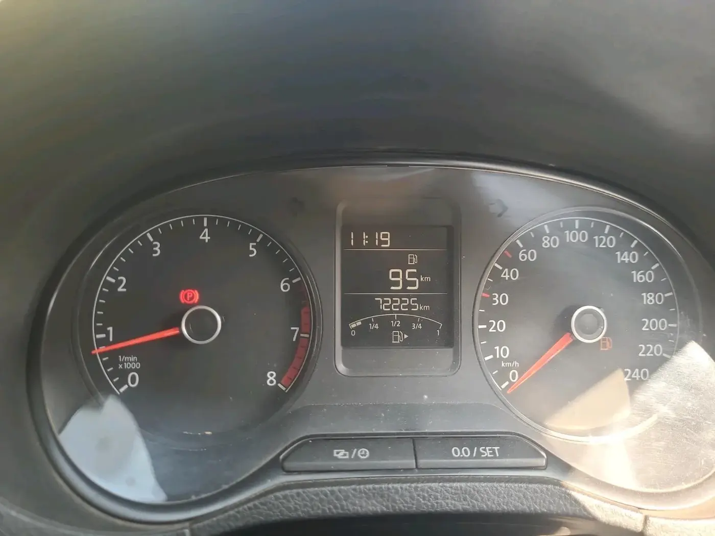 2018 Volkswagen Polo COMFORTLINE 1.0L MPI, Petrol, Manual, 75,000 km, interior