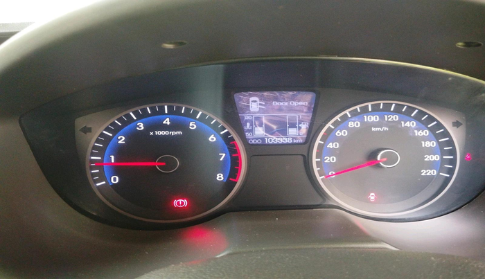 2013 Hyundai i20 ASTA 1.2, Petrol, Manual, 1,03,338 km, interior