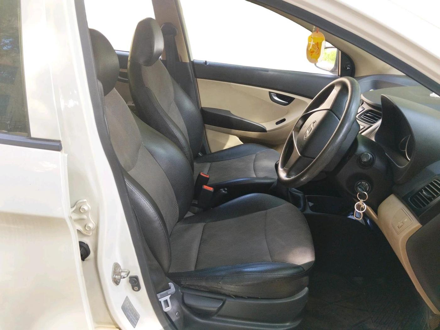 2013 Hyundai Eon SPORTZ, Petrol, Manual, 40,548 km, interior