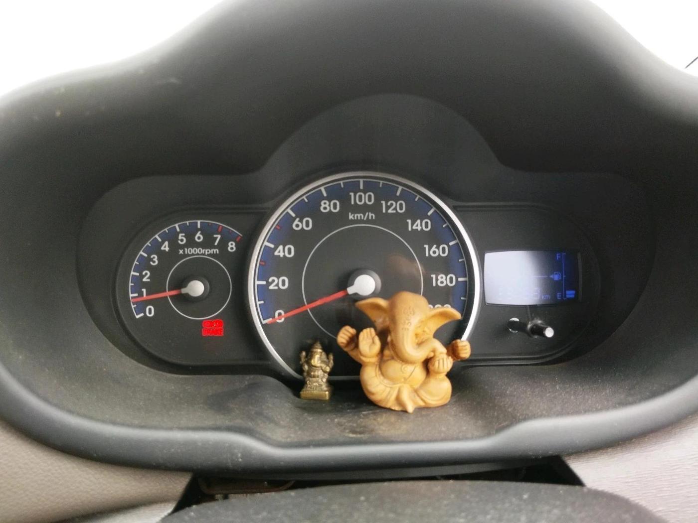 2012 Hyundai i10 MAGNA 1.2, Petrol, Manual, 1,23,184 km, interior
