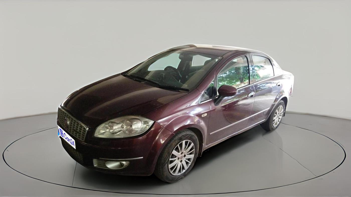 2011 Fiat Linea EMOTION 1.3, Diesel, Manual, 95,000 km, exterior
