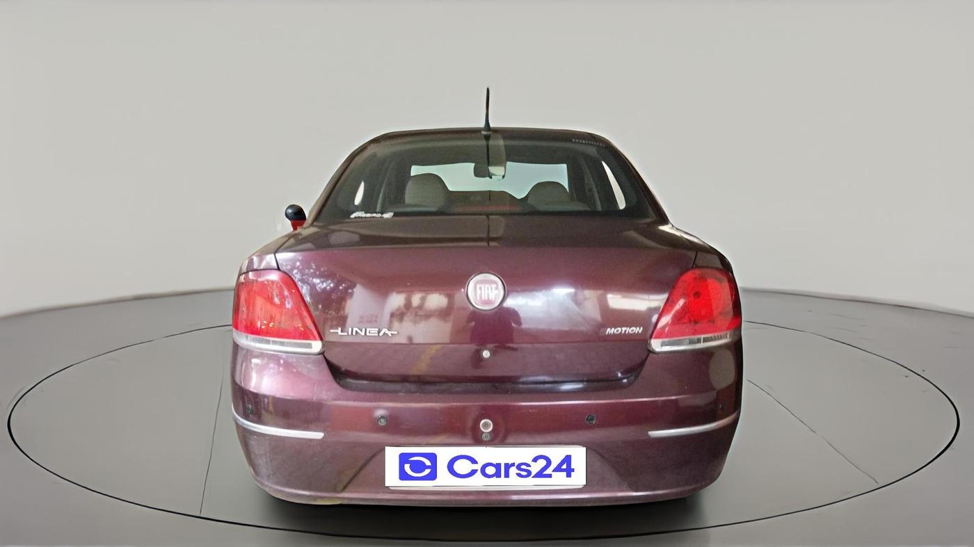 2011 Fiat Linea EMOTION 1.3, Diesel, Manual, 95,000 km, exterior