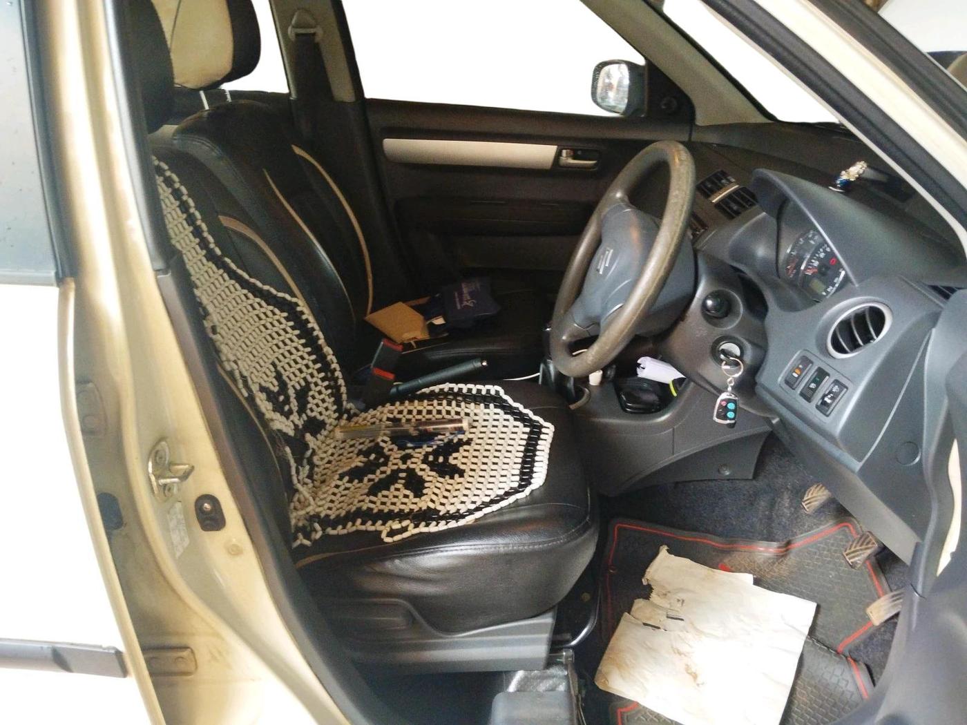 2011 Maruti Swift VDI, Diesel, Manual, 1,62,016 km, interior
