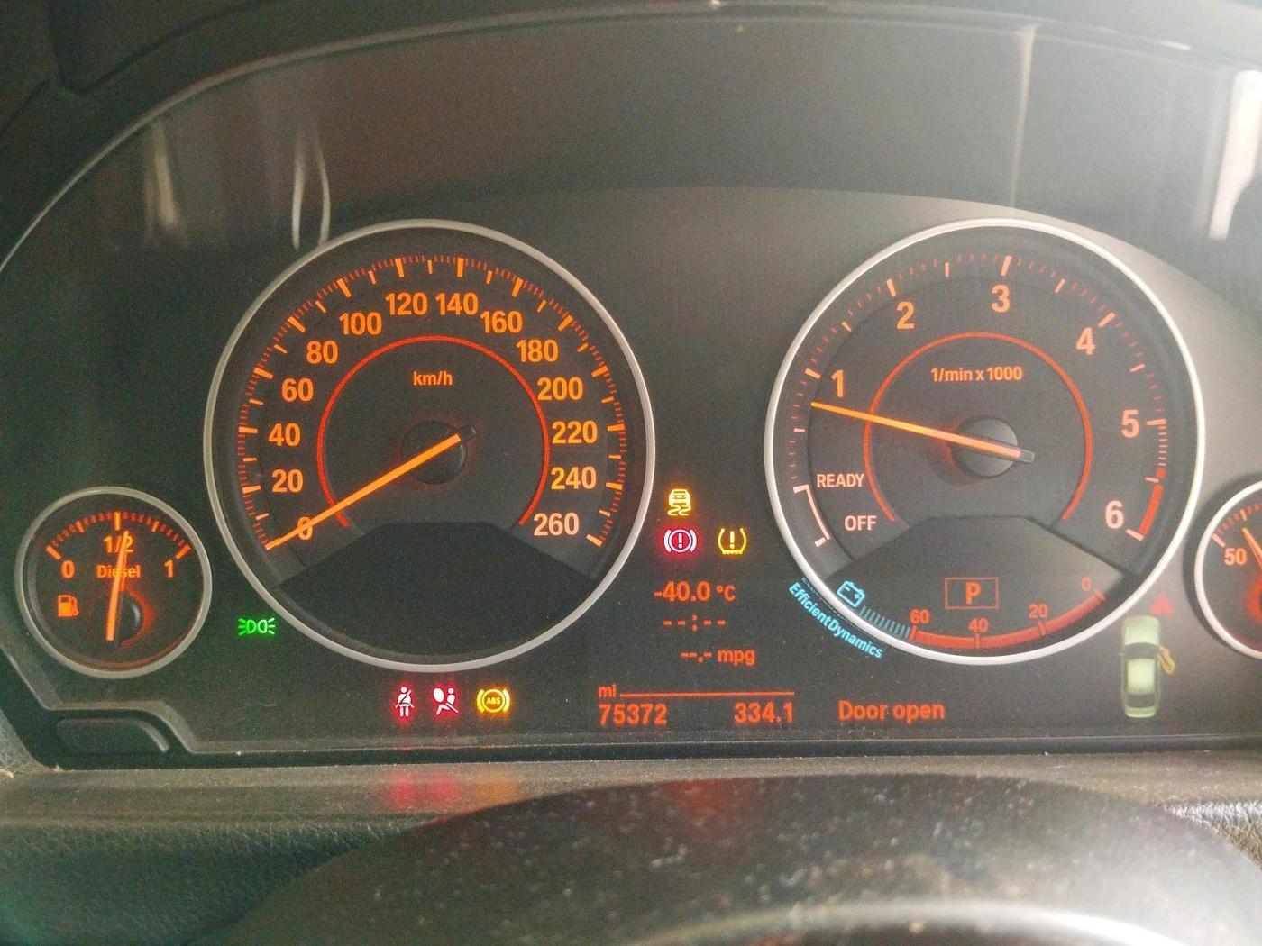 2014 BMW 3 Series 320D SPORTLINE, Diesel, Automatic, 1,21,299 km, interior