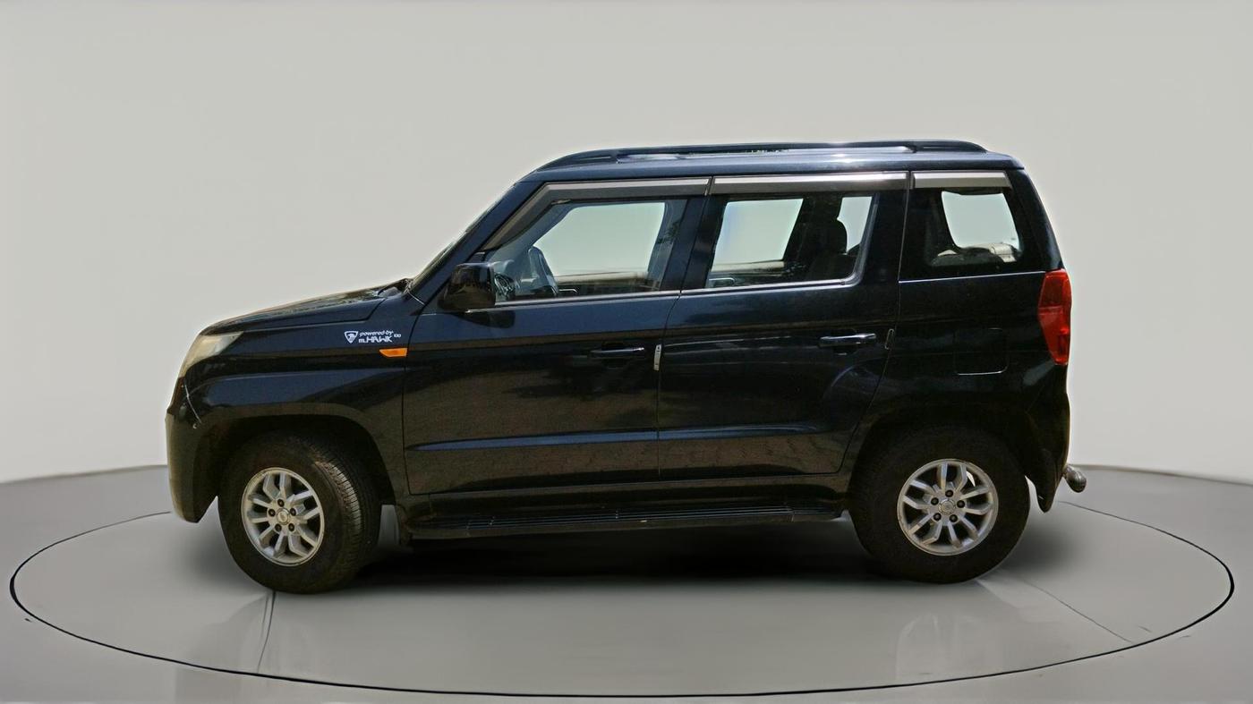 2016 Mahindra TUV300 T8 AMT, Diesel, Automatic, 58,773 km, exterior