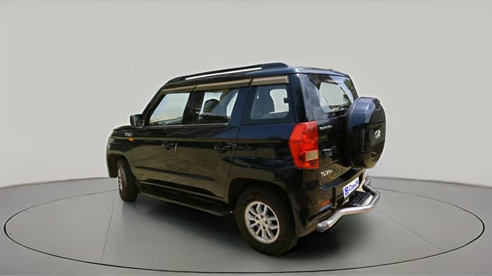 2016 Mahindra TUV300 T8 AMT, Diesel, Automatic, 58,773 km, exterior
