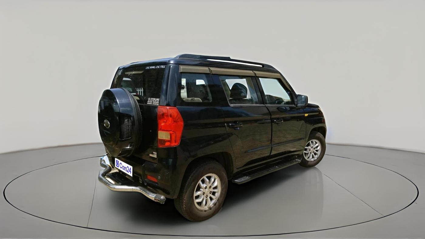 2016 Mahindra TUV300 T8 AMT, Diesel, Automatic, 58,773 km, exterior