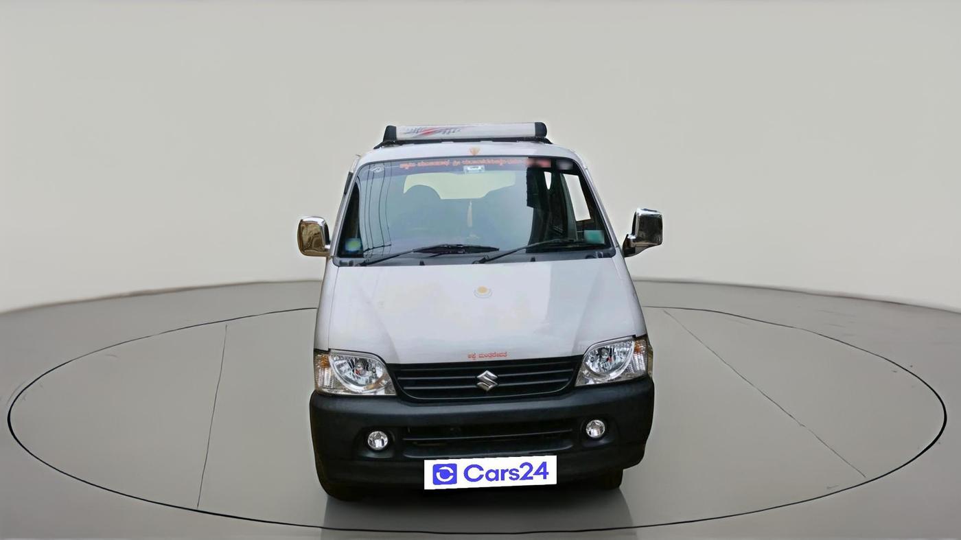 2023 Maruti Eeco 5 STR AC, Petrol, Manual, 30,356 km, exterior