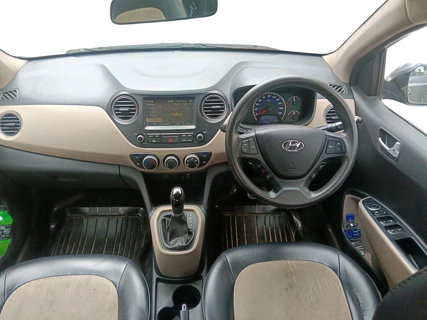 2018 Hyundai Grand i10 SPORTZ AT 1.2 KAPPA VTVT, Petrol, Automatic, 77,905 km, interior