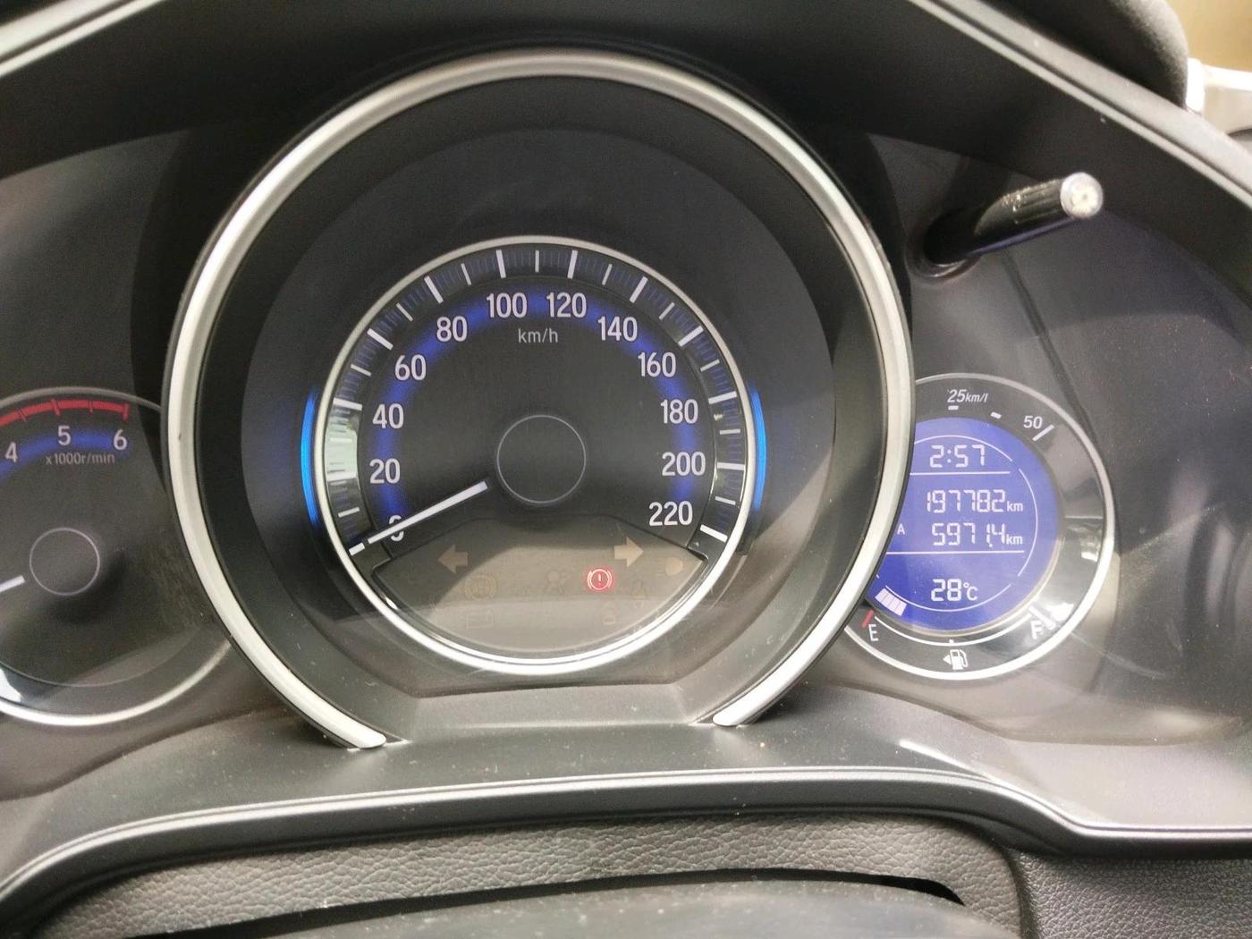 2015 Honda Jazz 1.5L I-DTEC V, Diesel, Manual, 1,97,781 km, interior