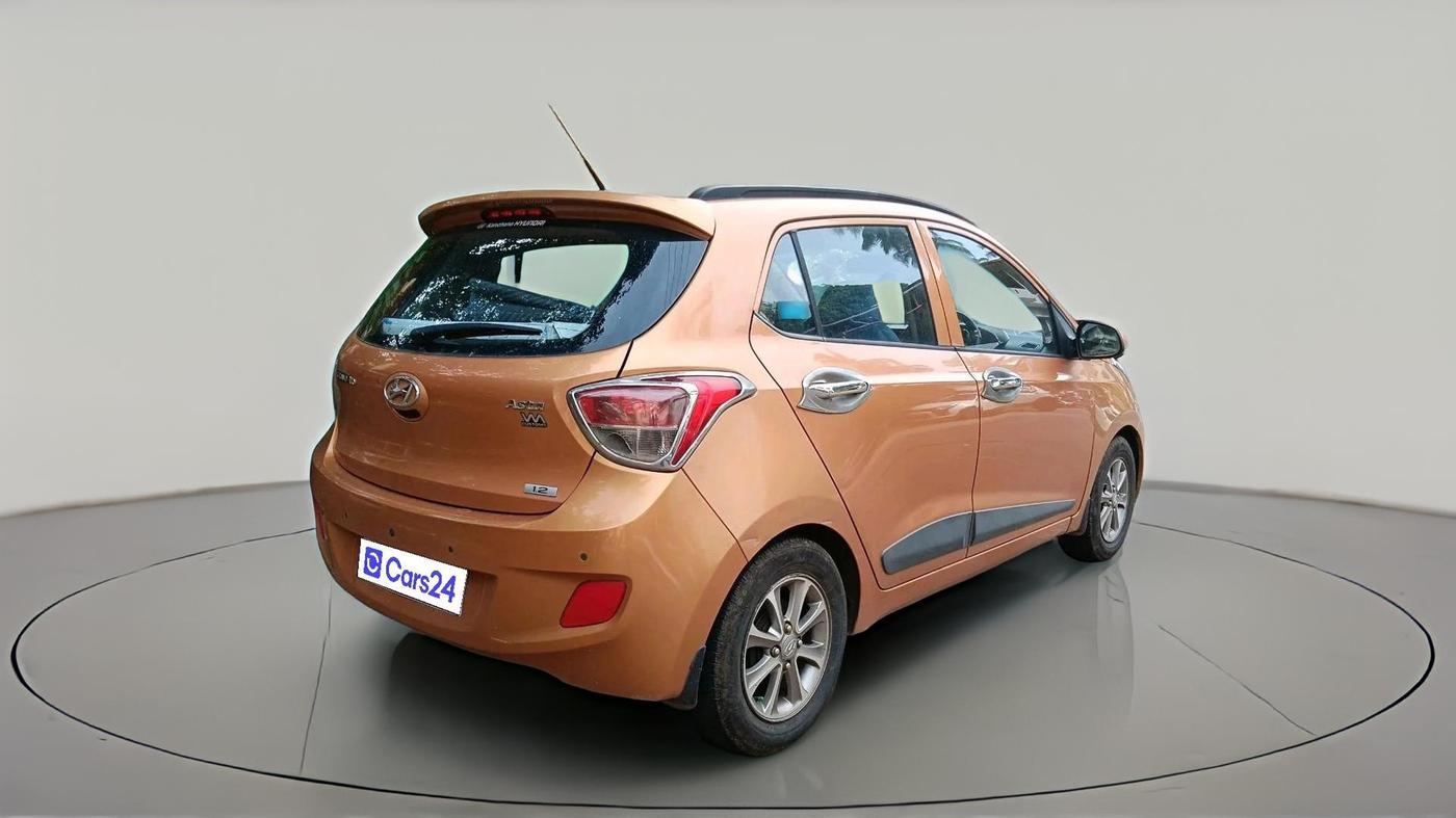 2016 Hyundai Grand i10 ASTA 1.2 KAPPA VTVT, CNG, Manual, 1,99,261 km, exterior