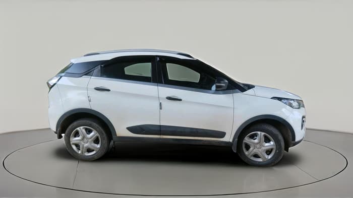 2022 Tata NEXON XM SUNROOF PETROL, Petrol, Manual, 40,000 km, exterior