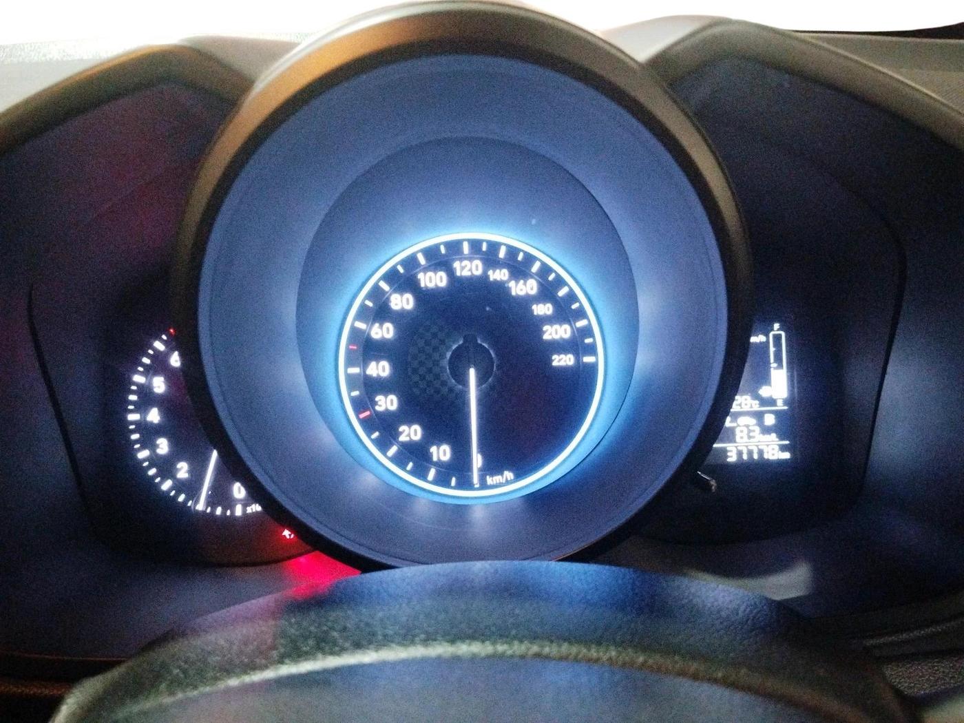 2019 Hyundai VENUE SX 1.0 TURBO, Petrol, Manual, 37,778 km, interior