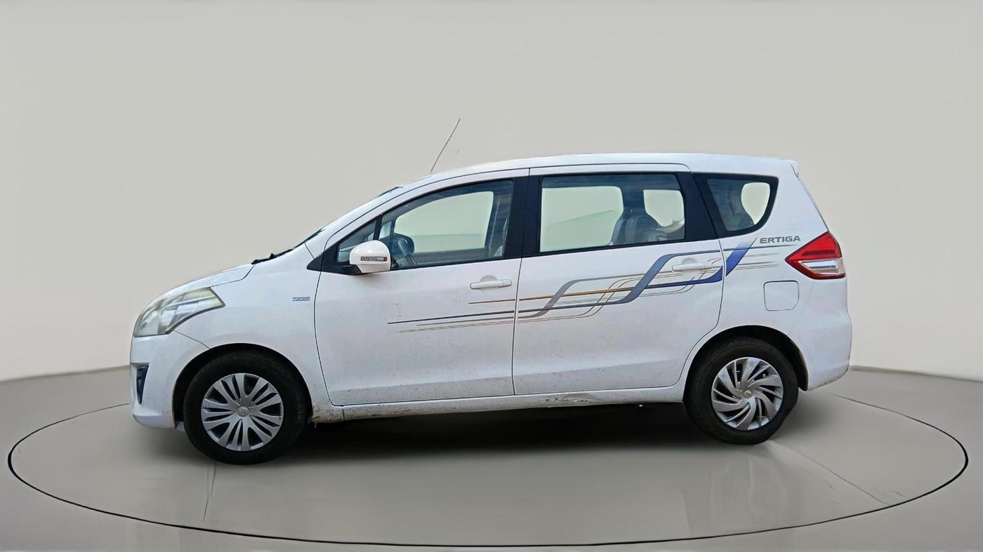 2013 Maruti Ertiga VDI, Diesel, Manual, 1,52,446 km, exterior