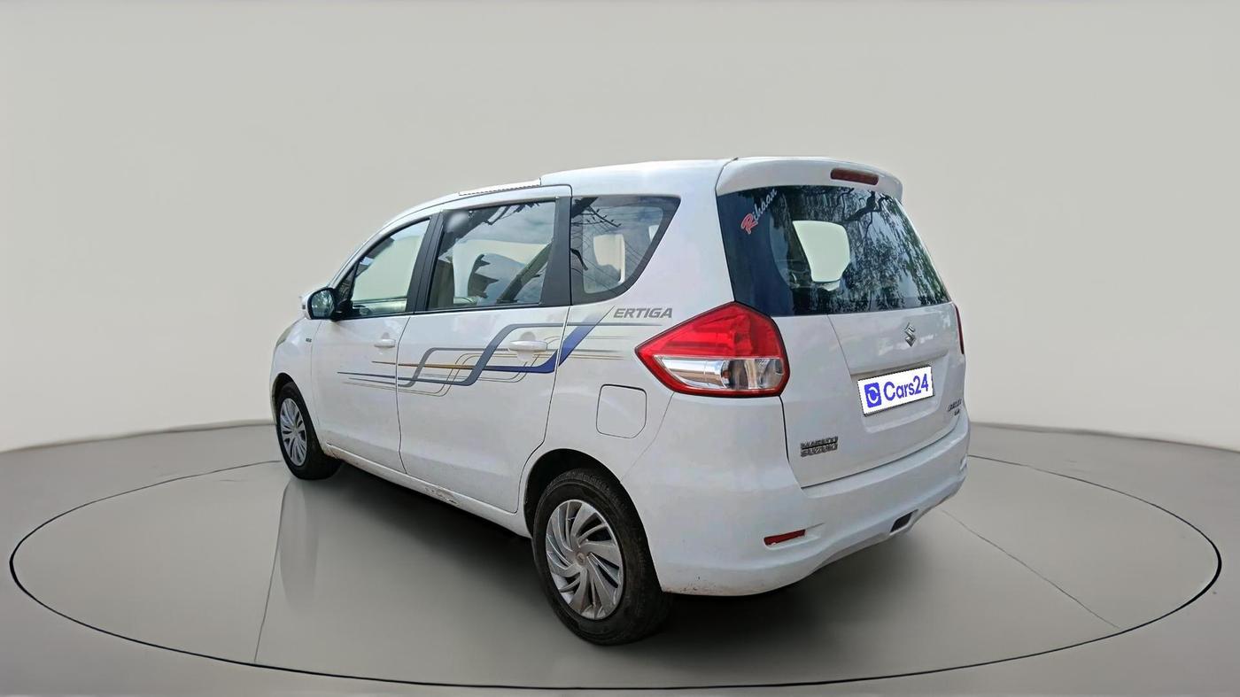 2013 Maruti Ertiga VDI, Diesel, Manual, 1,52,446 km, exterior