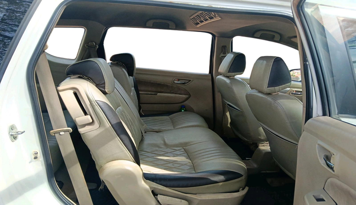 2013 Maruti Ertiga VDI, Diesel, Manual, 1,52,446 km, interior