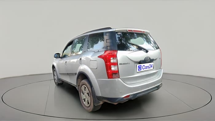 2014 Mahindra XUV500 W6, Diesel, Manual, 1,70,326 km, exterior