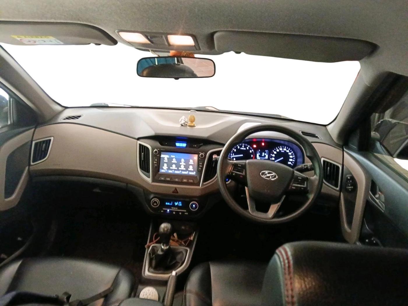 2017 Hyundai Creta SX PLUS 1.6 PETROL, Petrol, Manual, 89,798 km, interior