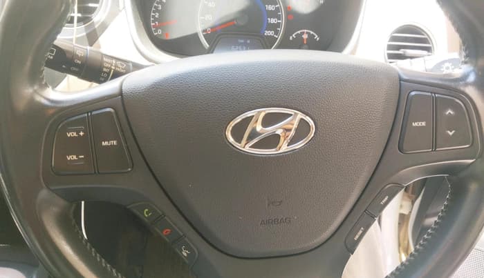 2018 Hyundai Grand i10 ASTA 1.2 KAPPA VTVT, Petrol, Manual, 31,095 km, interior
