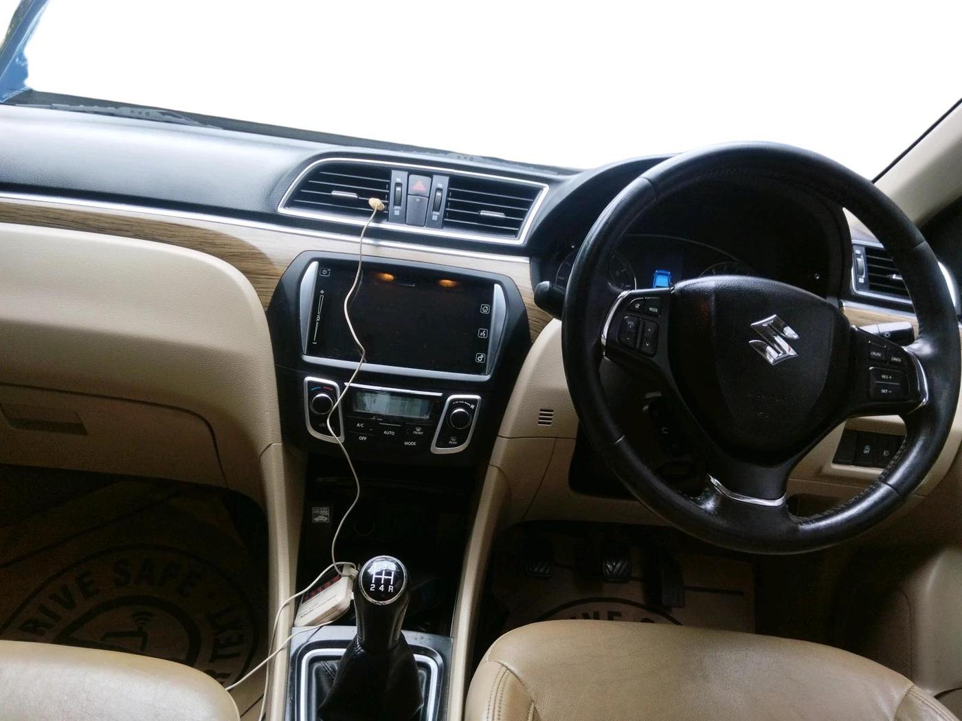 2018 Maruti Ciaz ALPHA 1.5 SHVS PETROL, Petrol, Manual, 1,13,828 km, interior