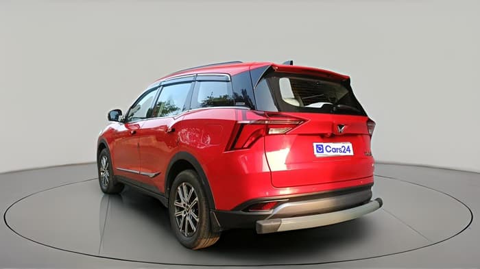 2024 Mahindra XUV700 AX 7 LUXURY D AT 7 STR, Diesel, Automatic, 34,139 km, exterior