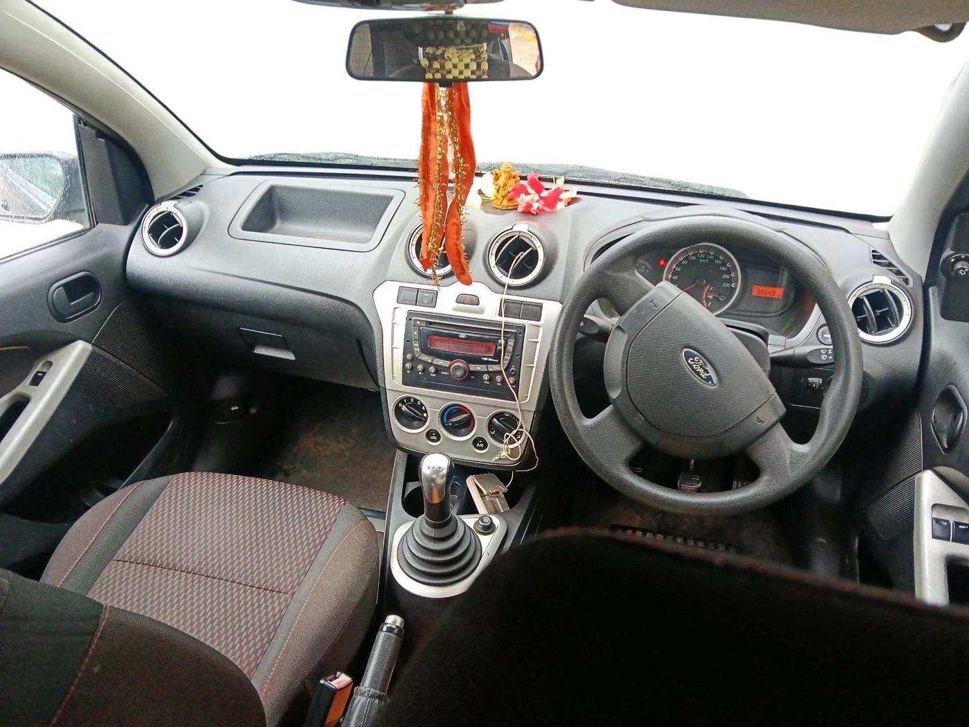 2011 Ford Figo ZXI 1.4 DIESEL, Diesel, Manual, 86,643 km, interior