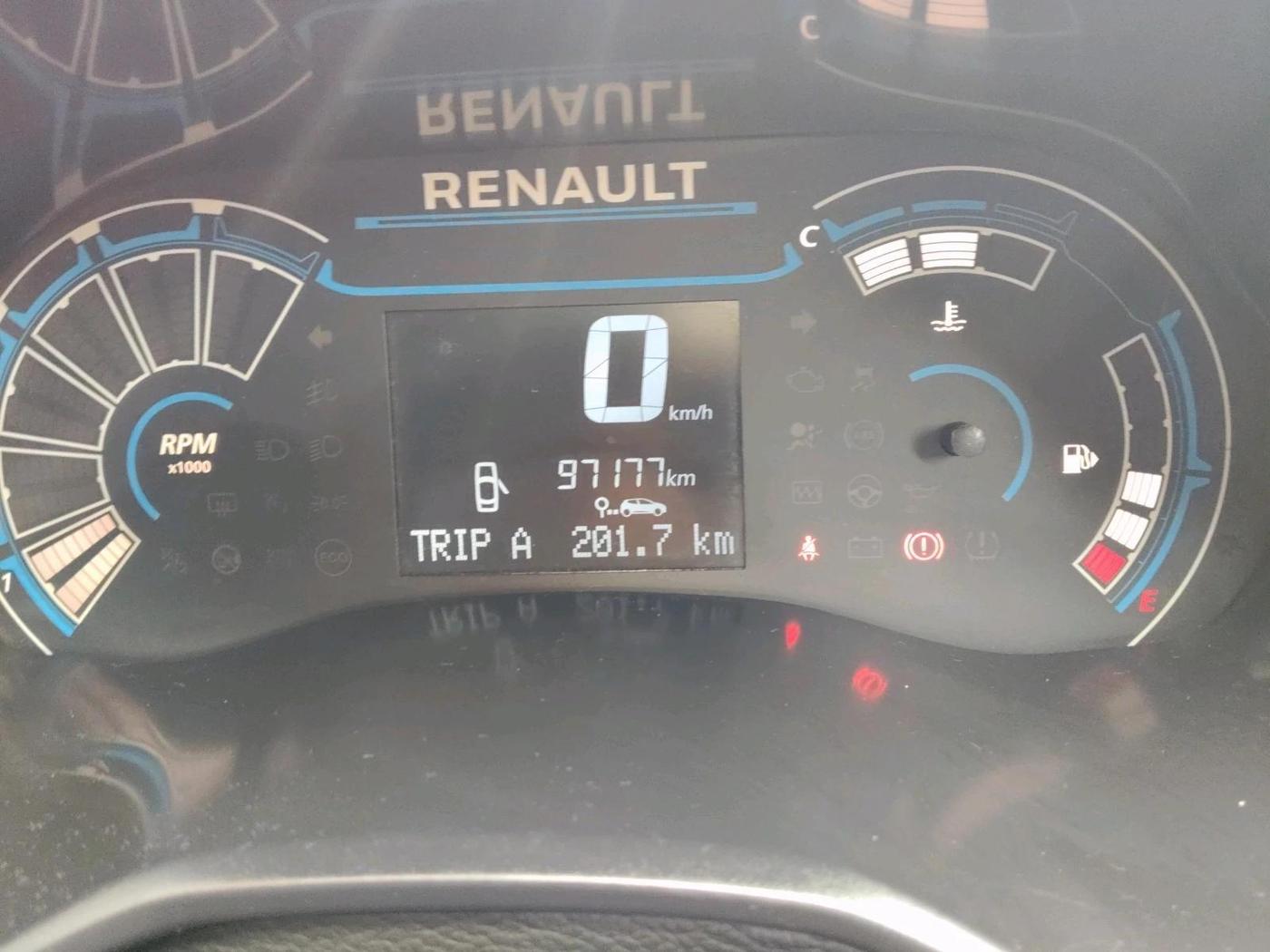2022 Renault Kiger RXT (O) MT, Petrol, Manual, 97,177 km, interior
