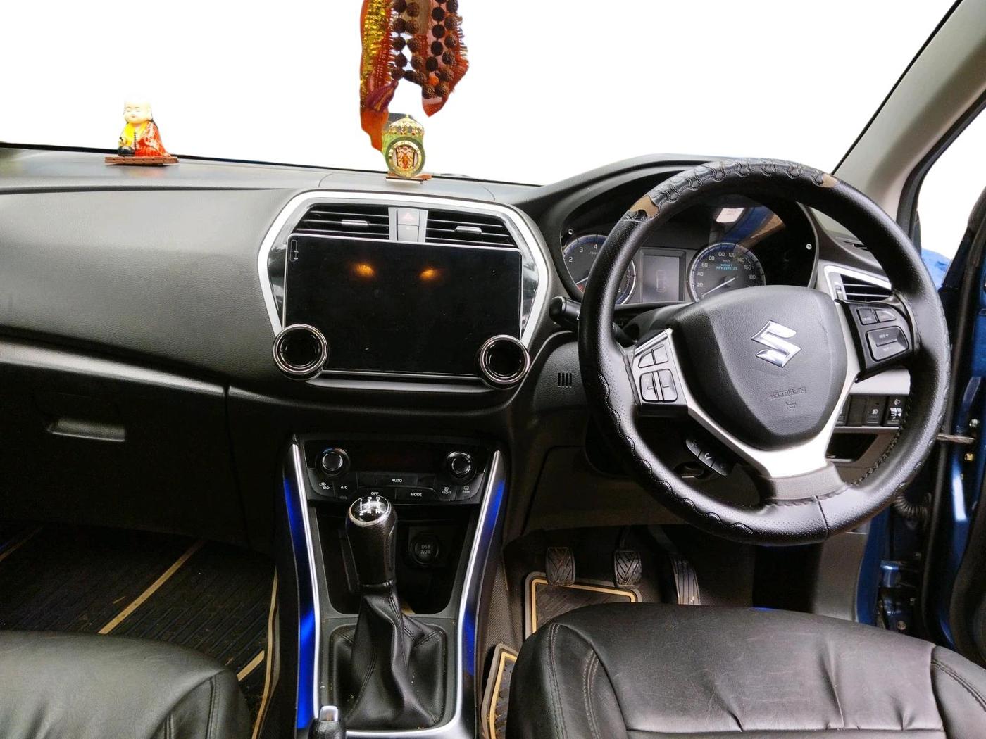 2021 Maruti S Cross ZETA 1.5, Petrol, Manual, 1,35,676 km, interior