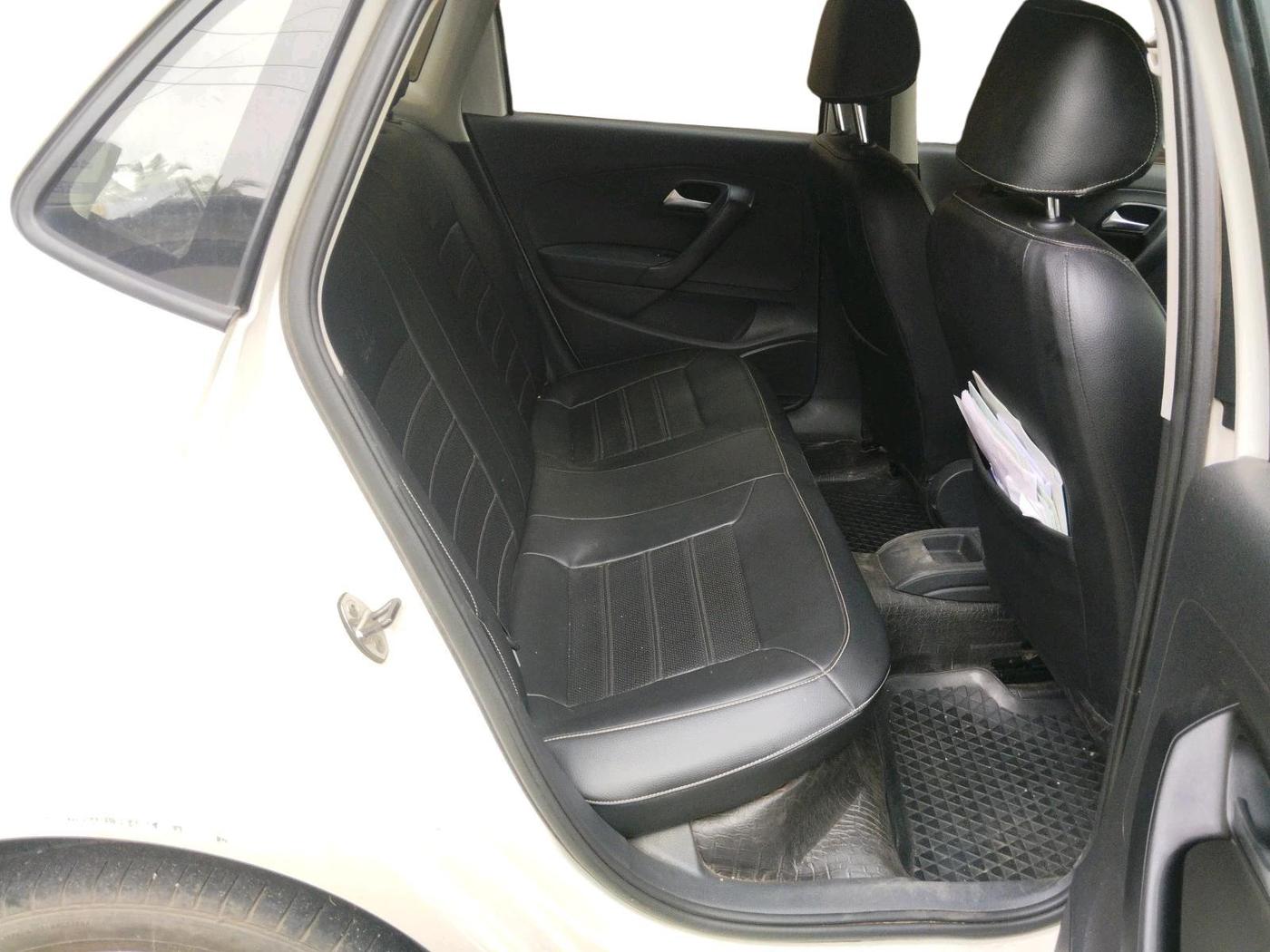 2017 Volkswagen Polo GT TSI AT, Petrol, Automatic, 1,11,960 km, interior
